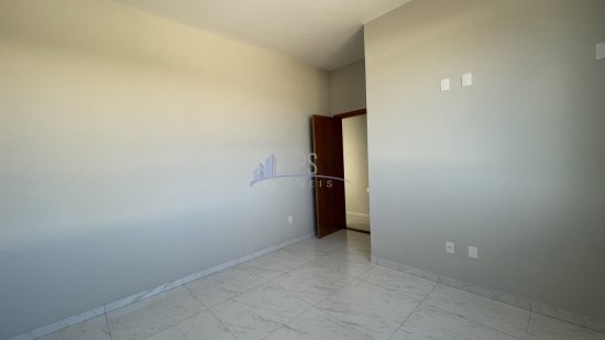 casa-geminada-venda-bairro-central-mateus-leme-530399